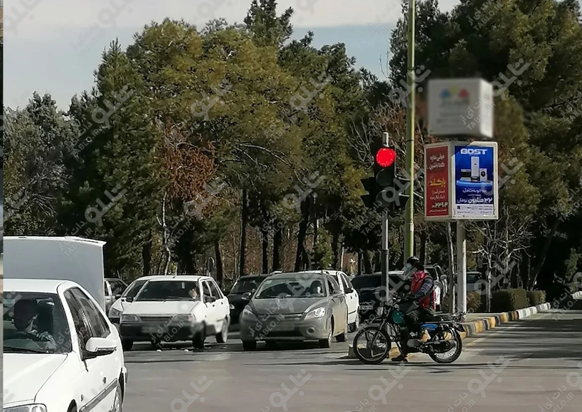 چهار وجهی بلوار ملت